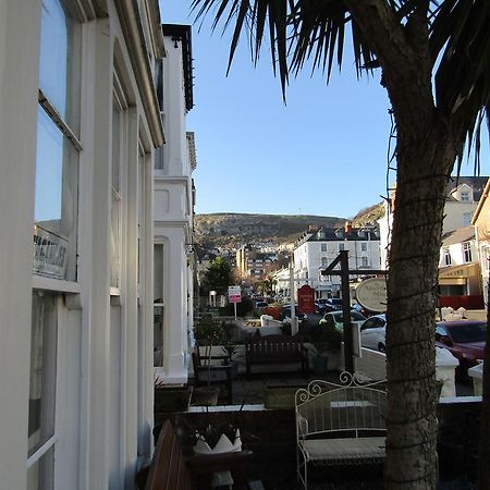 Harringtons At 14 Hotel Llandudno Buitenkant foto