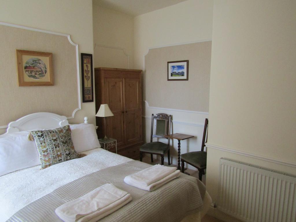 Harringtons At 14 Hotel Llandudno Buitenkant foto