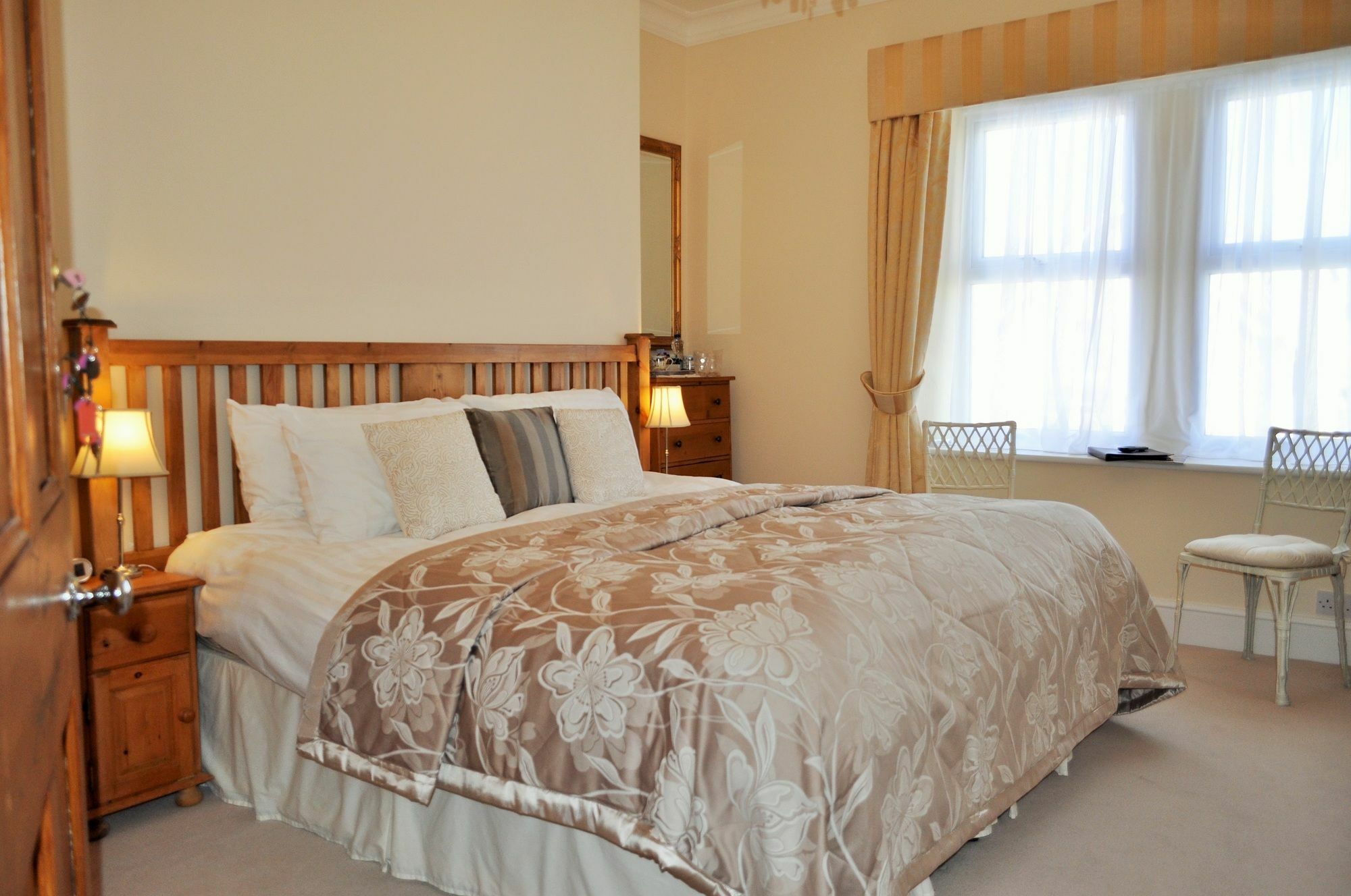 Harringtons At 14 Hotel Llandudno Buitenkant foto
