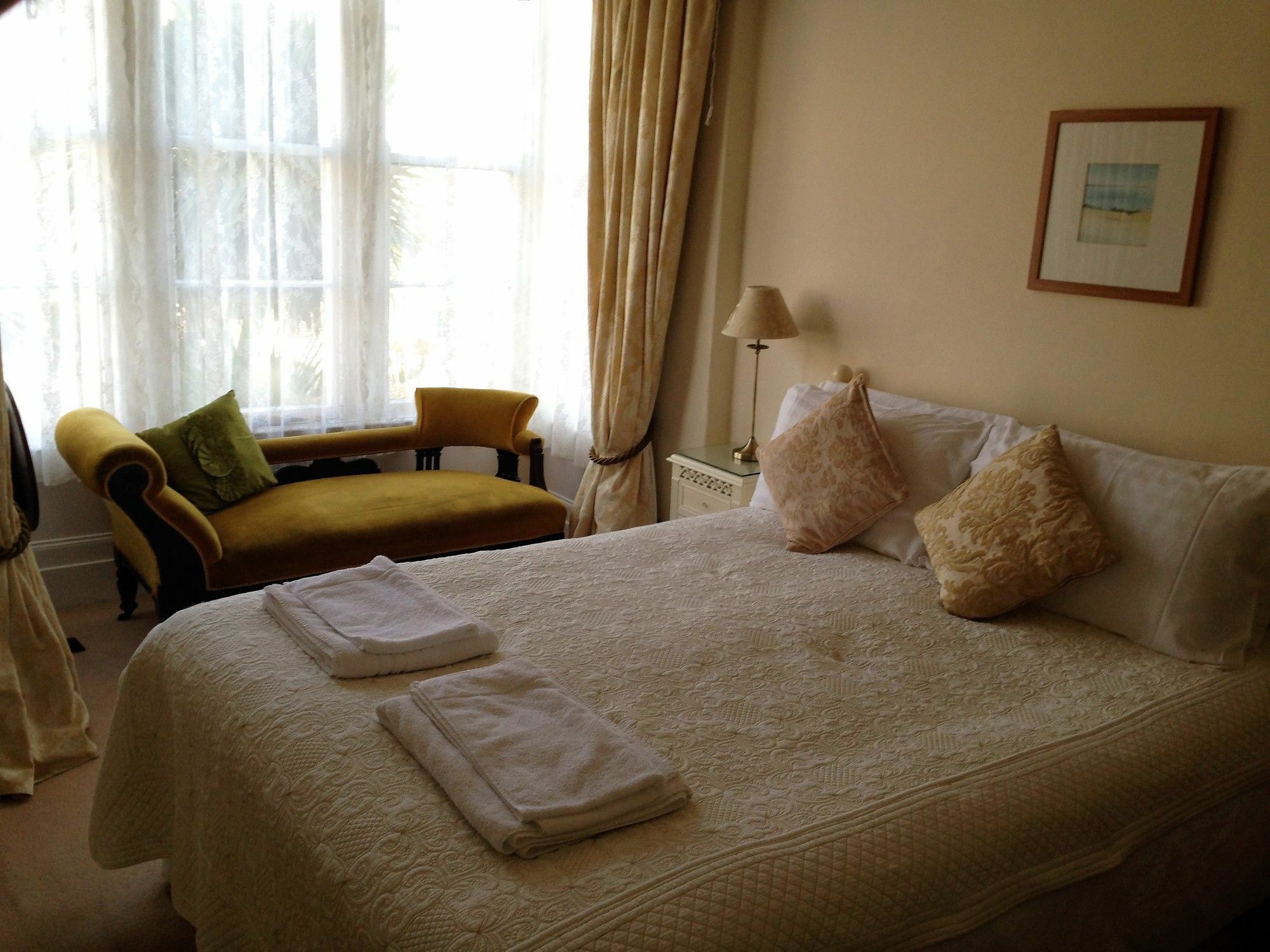 Harringtons At 14 Hotel Llandudno Buitenkant foto