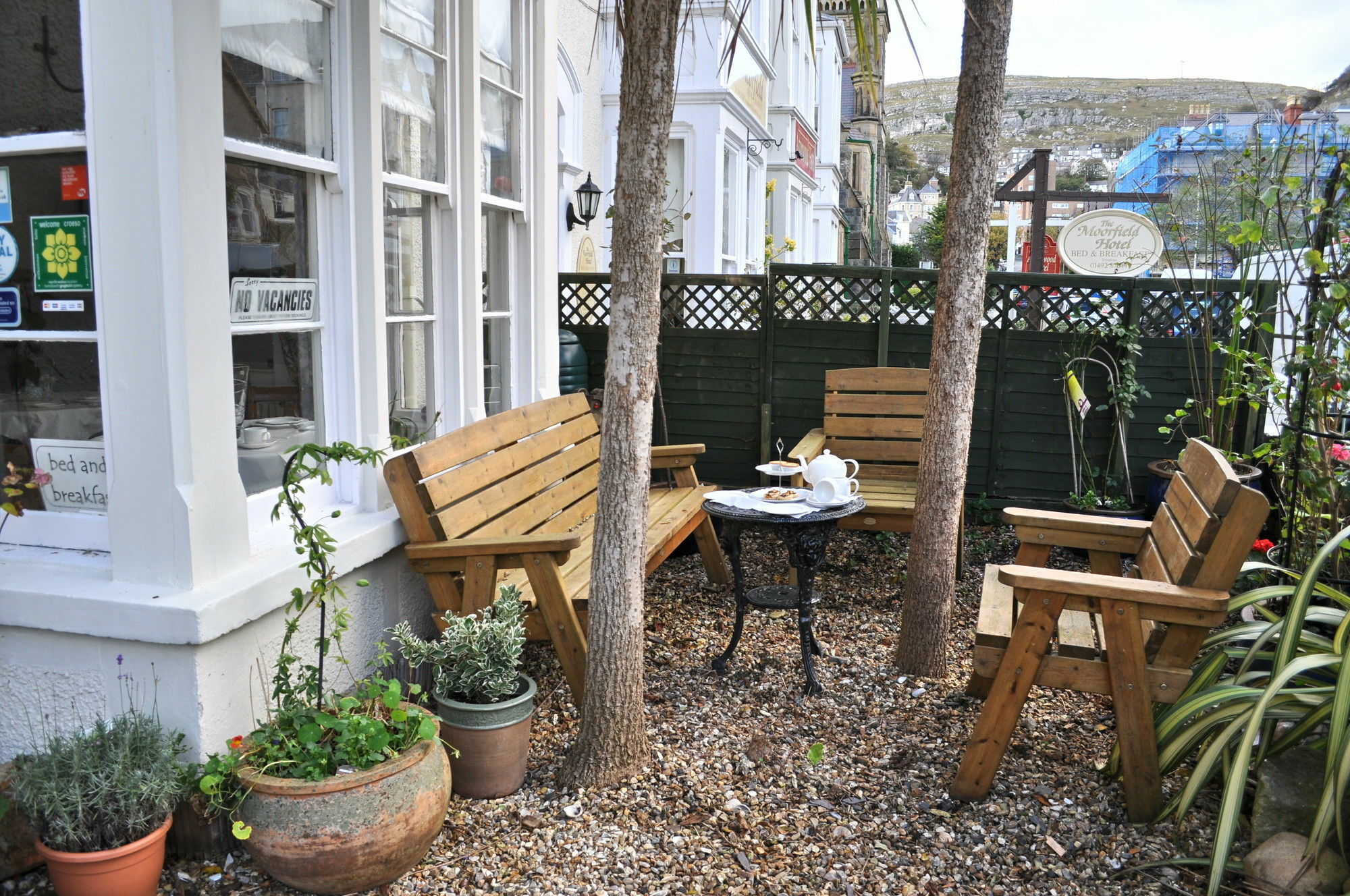 Harringtons At 14 Hotel Llandudno Buitenkant foto
